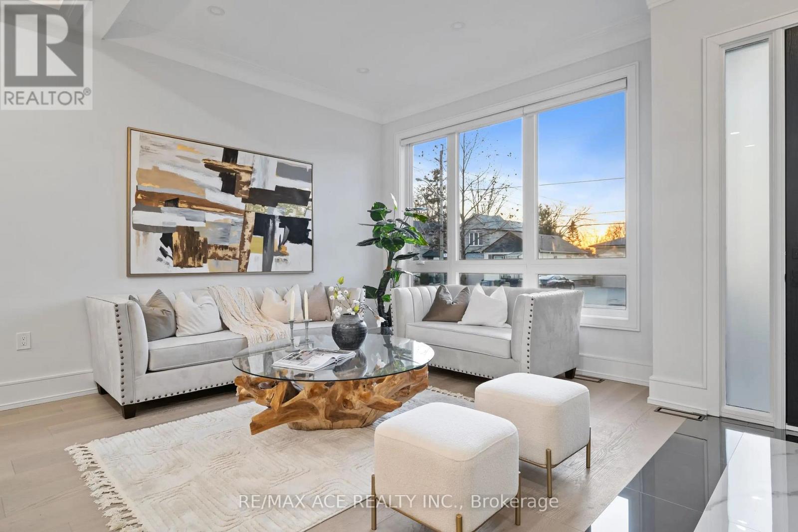 251 Kennedy Road, Toronto, Ontario  M1N 3P4 - Photo 7 - E12401533
