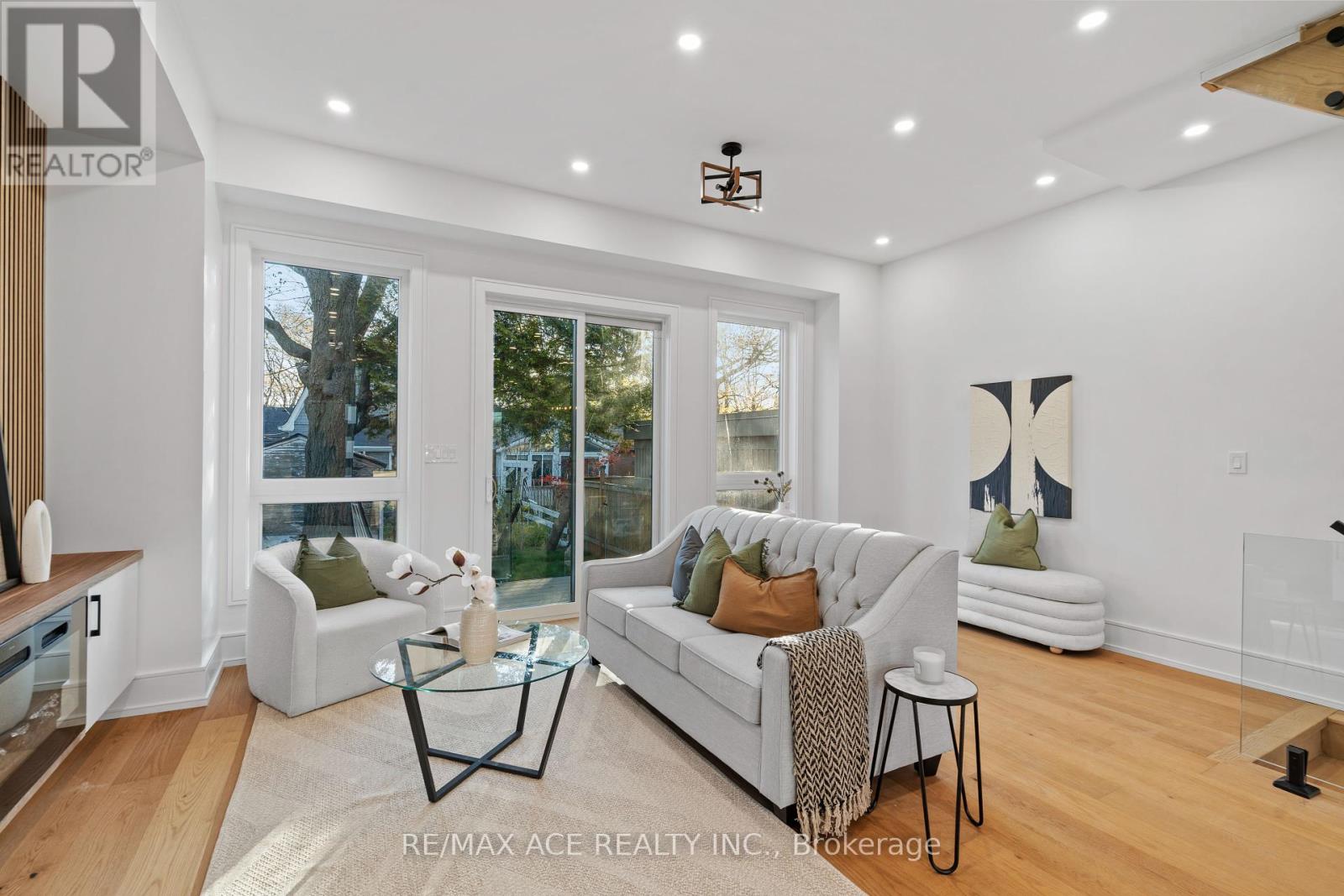 122 Warden Avenue, Toronto, Ontario  M1N 2Z4 - Photo 34 - E12401561