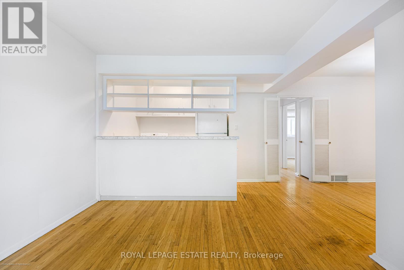 Main Floor - 106 Main Street, Toronto, Ontario  M4E 2V8 - Photo 8 - E12401564