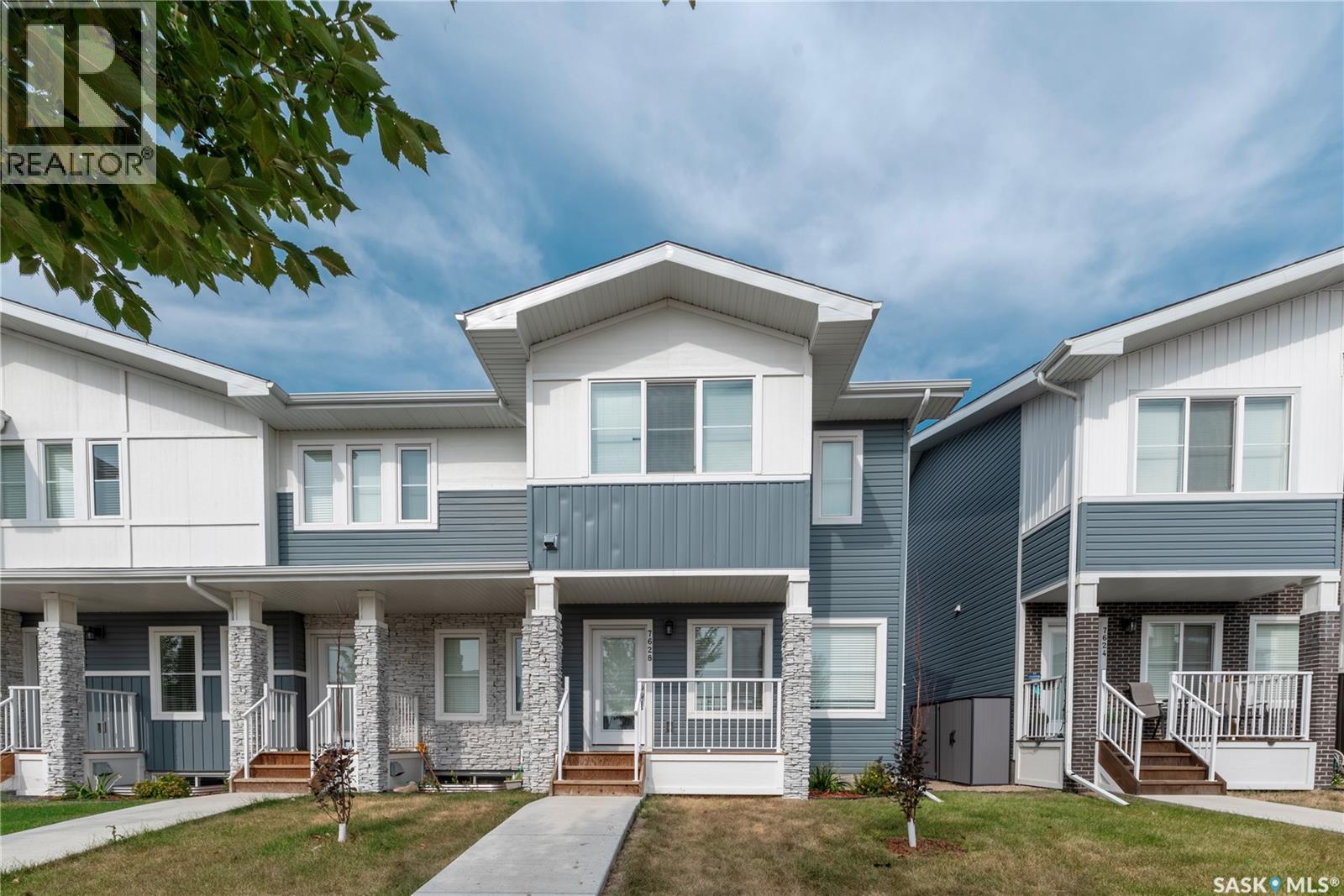 7628 Mapleford BOULEVARD, Regina, Saskatchewan
