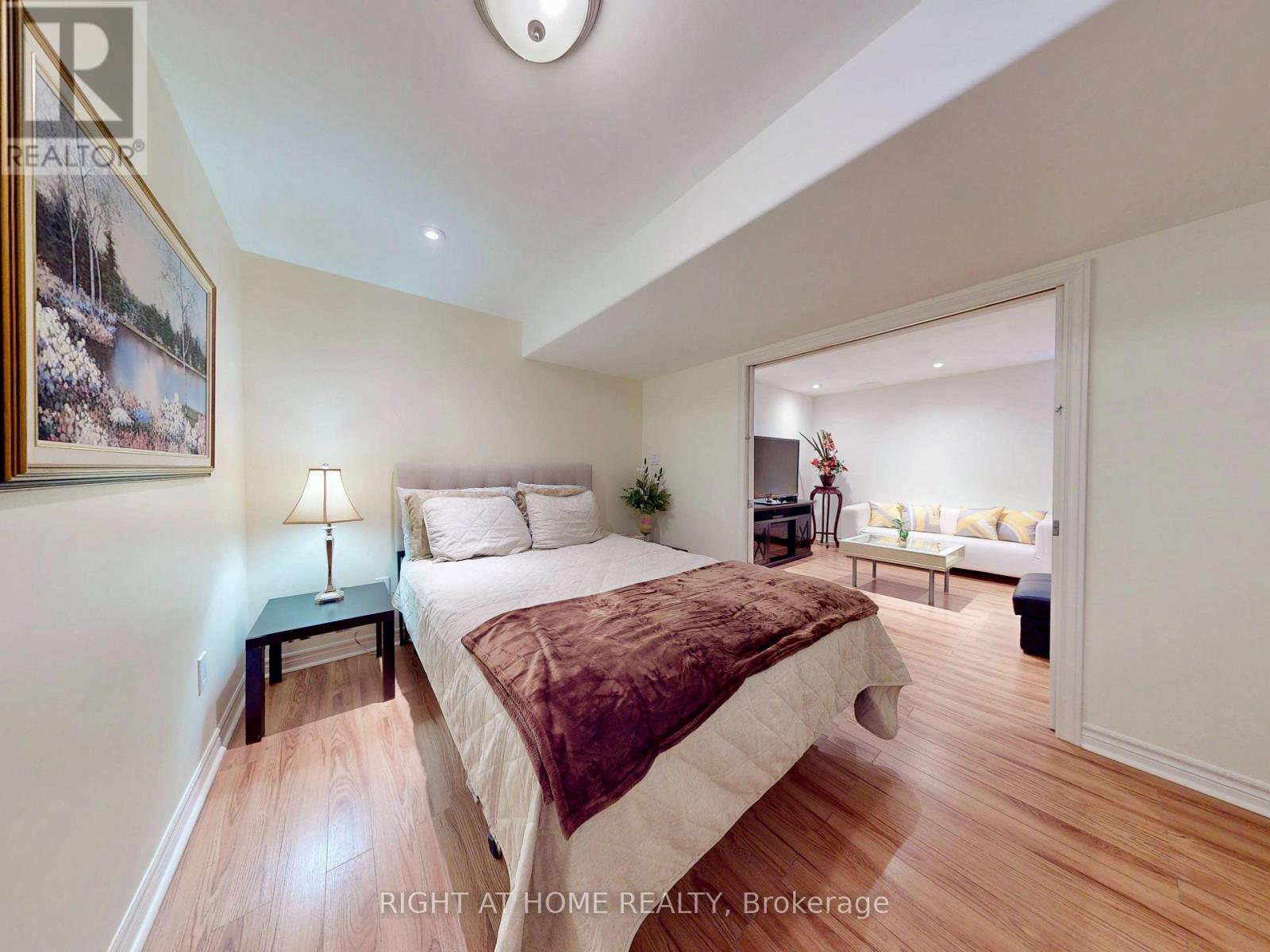 8583 Jennifer Crescent, Niagara Falls, Ontario  L2H 1H4 - Photo 28 - X12399539