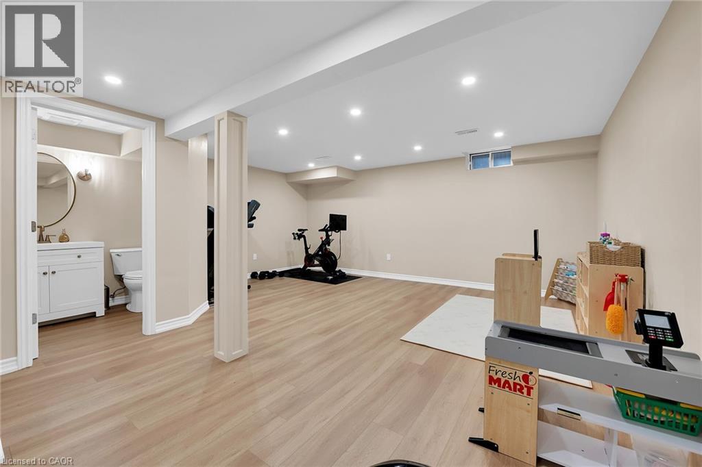 1890 Rymal Road E Unit# 31, Stoney Creek, Ontario  L0R 1P0 - Photo 38 - 40769509