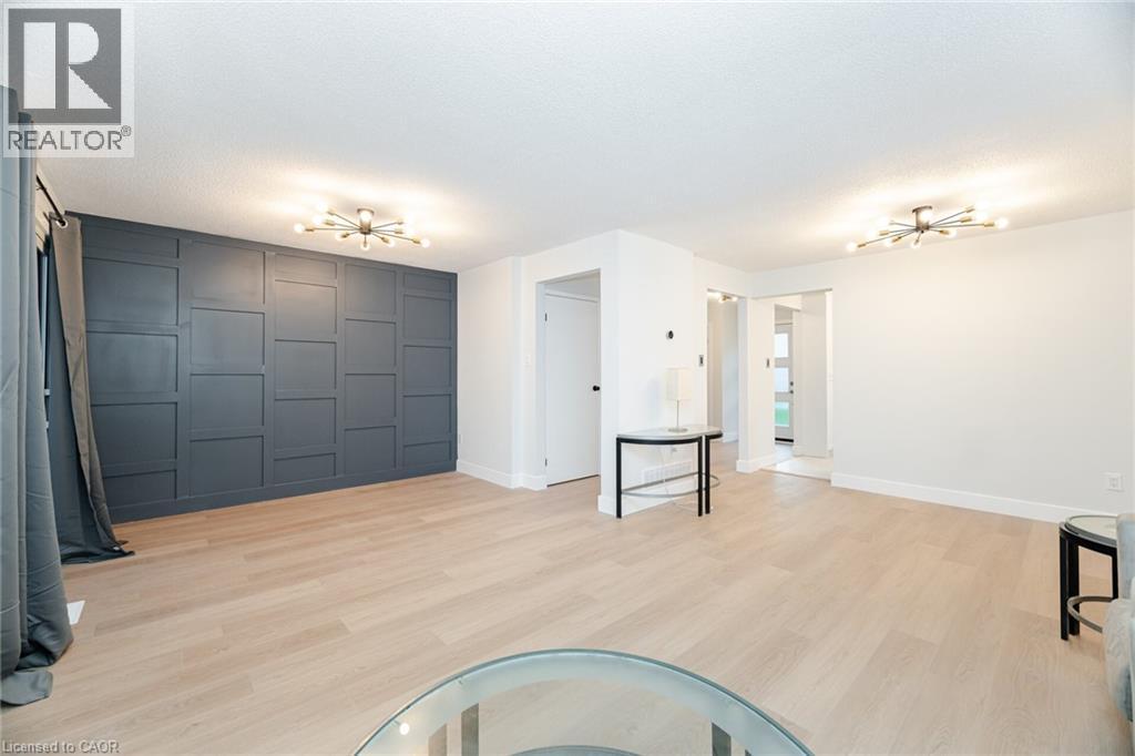 1055 Shawnmarr Road Unit# 85, Mississauga, Ontario  L5H 3V2 - Photo 4 - 40769305