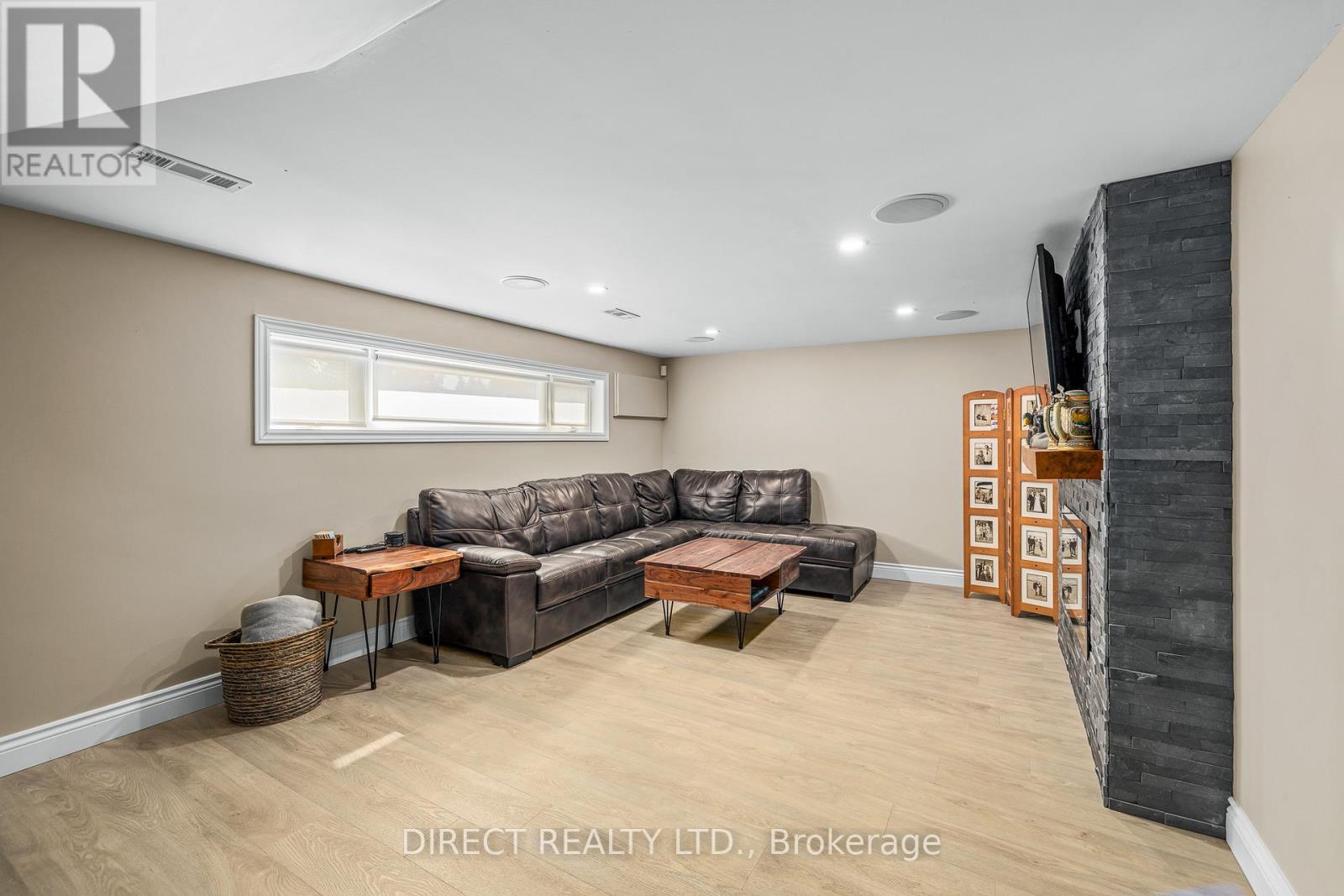 15 Lea Avenue, Quinte West, Ontario  K8R 1G2 - Photo 21 - X12401604