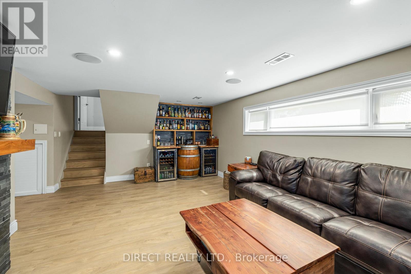 15 Lea Avenue, Quinte West, Ontario  K8R 1G2 - Photo 24 - X12401604