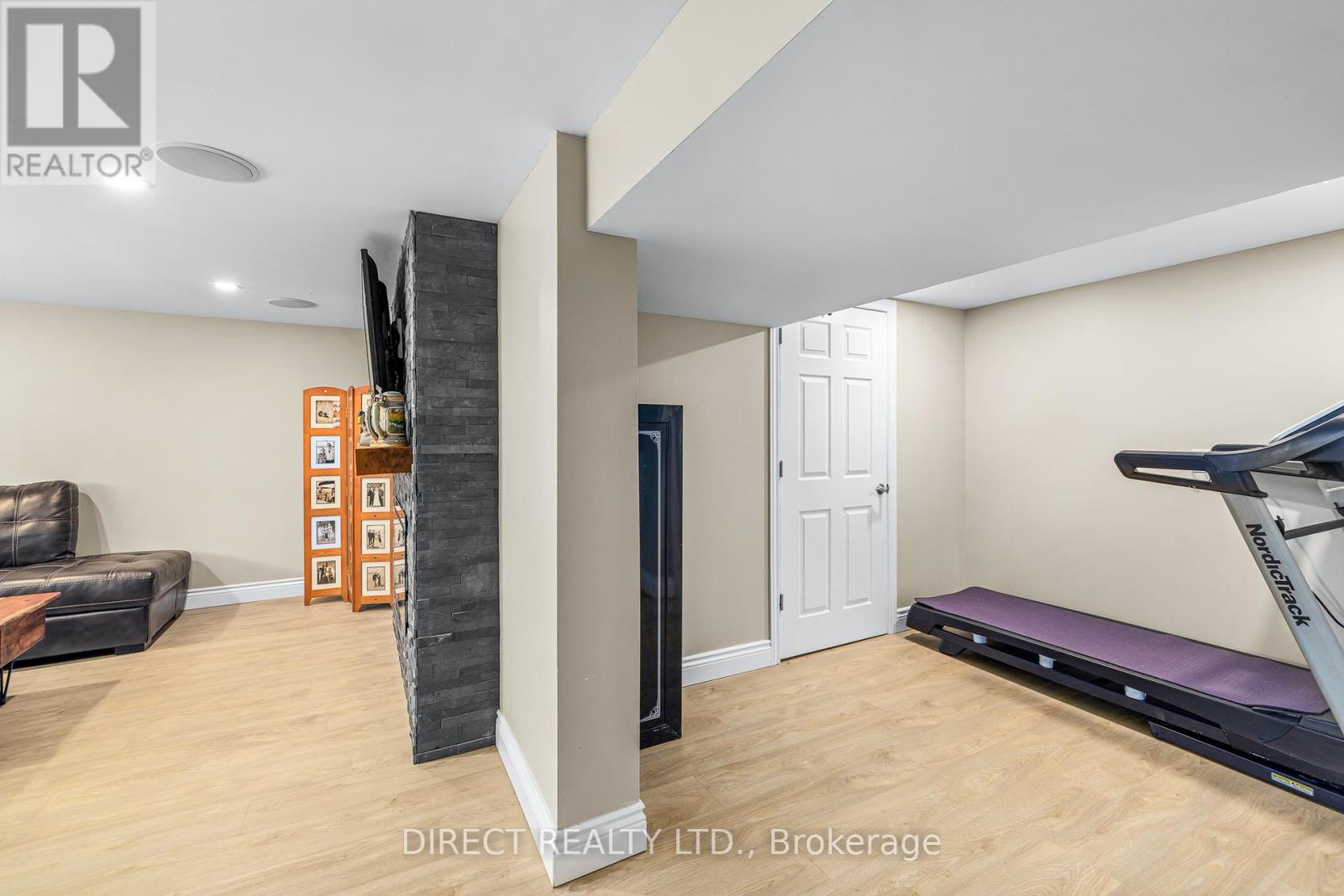 15 Lea Avenue, Quinte West, Ontario  K8R 1G2 - Photo 26 - X12401604