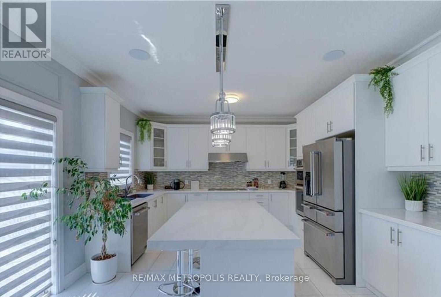 51 Cittadella Boulevard, Hamilton, Ontario  L0R 1P0 - Photo 4 - X12401575
