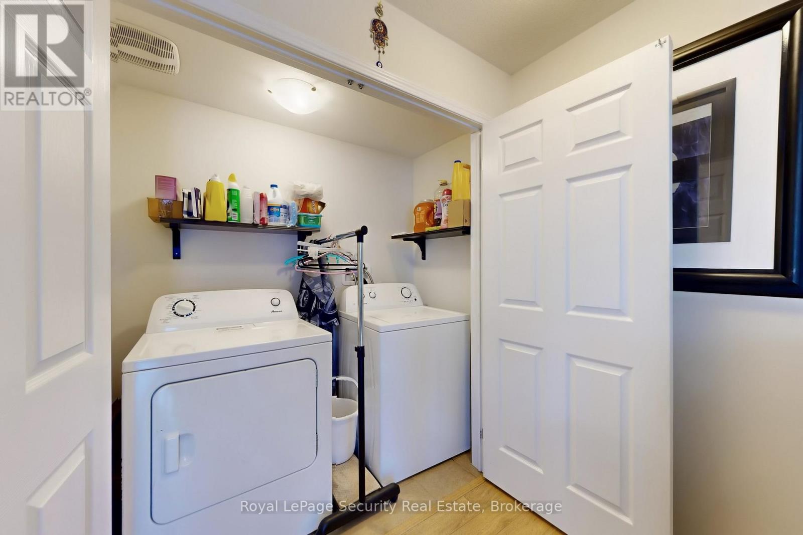 55 Golden Springs Drive, Brampton, Ontario  L7A 0C7 - Photo 28 - W12400781