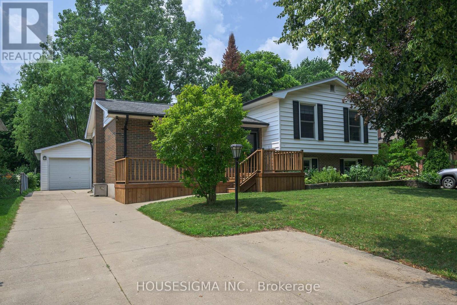 47 SCOTCHPINE CRESCENT E, London North, Ontario