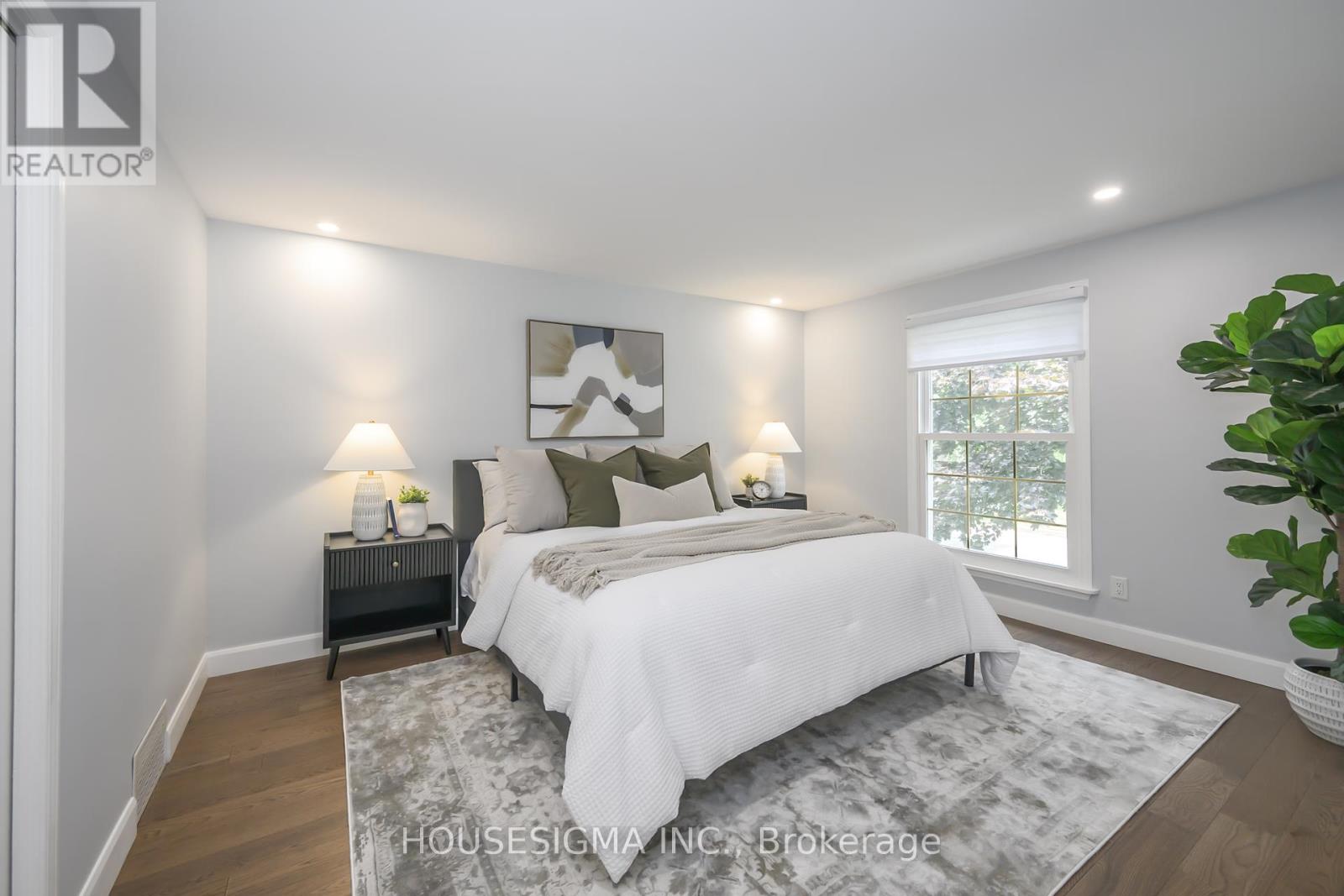 47 Scotchpine Crescent E, London North, Ontario  N6G 2E1 - Photo 16 - X12401593