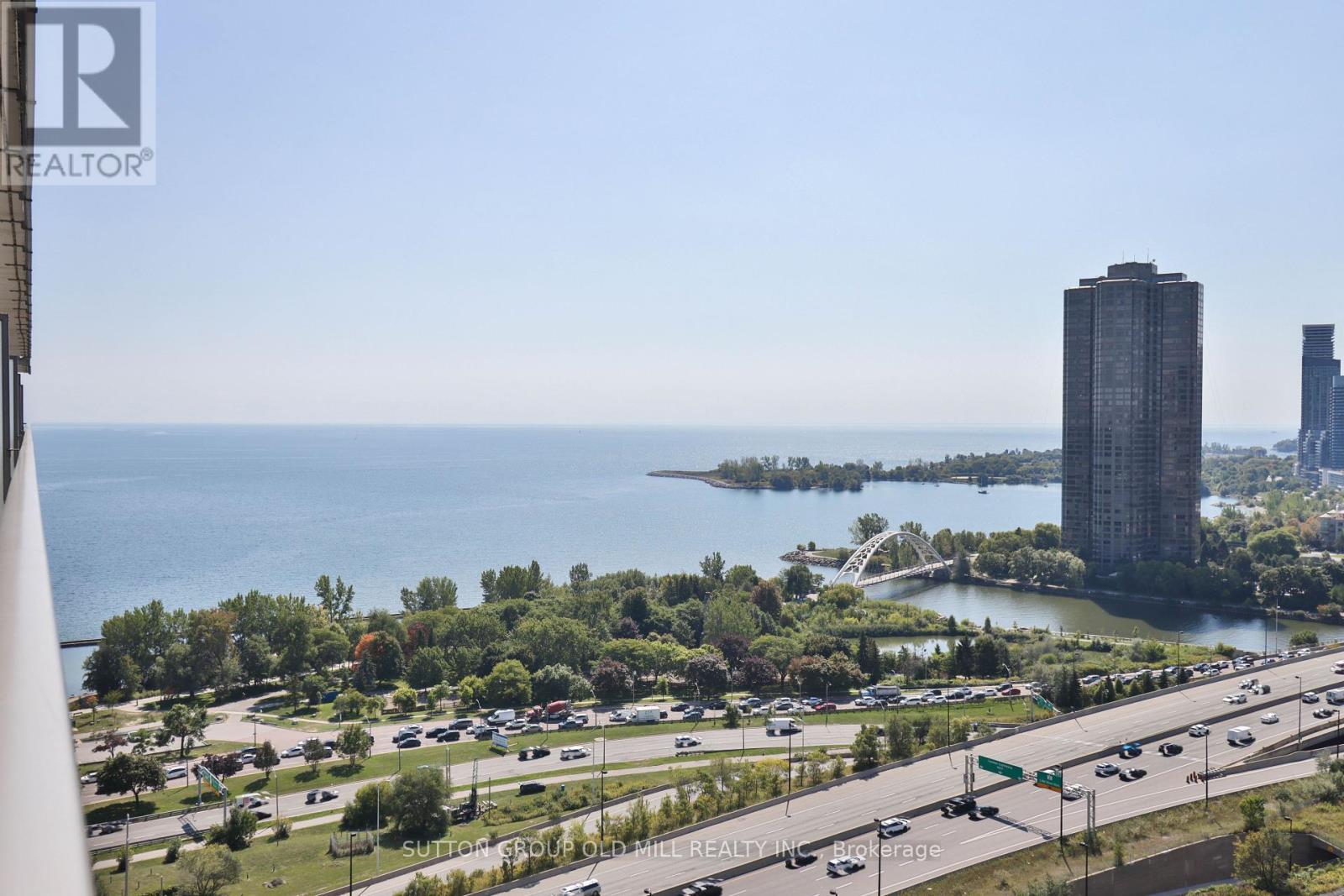 2210 - 103 The Queensway, Toronto, Ontario  M6S 5B3 - Photo 36 - W12401591
