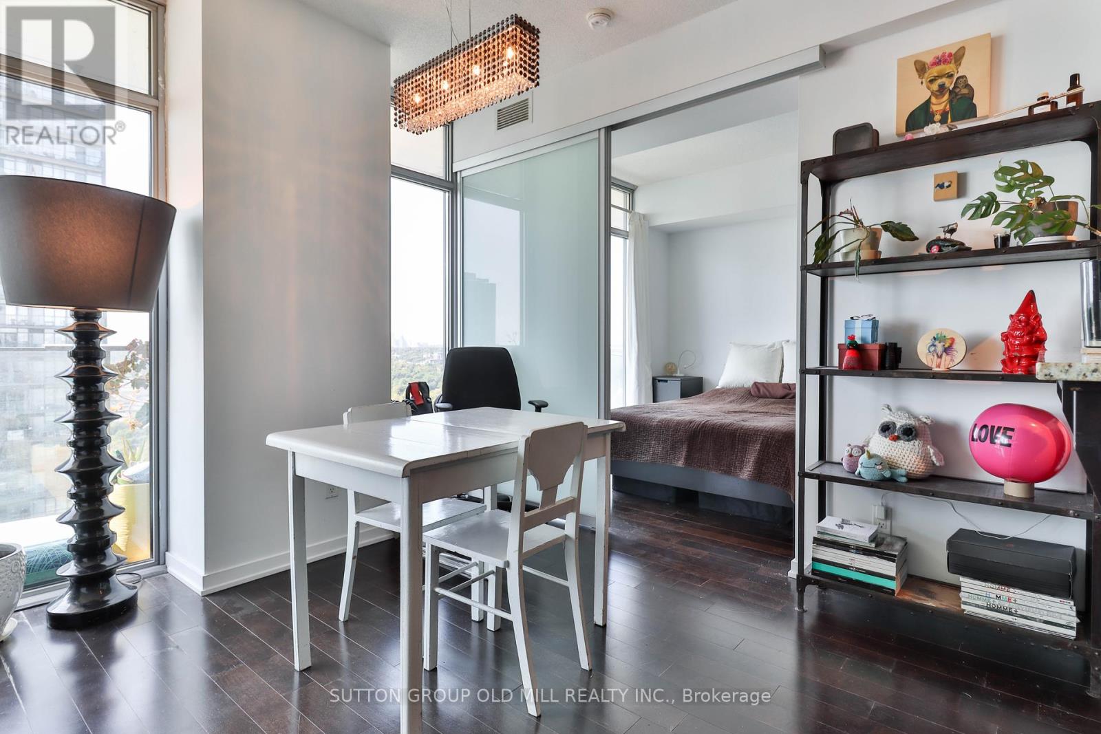 2210 - 103 The Queensway, Toronto, Ontario  M6S 5B3 - Photo 14 - W12401591