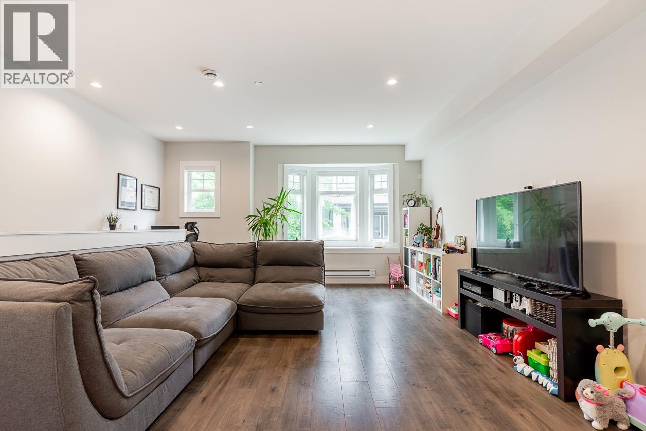 26 189 Wood Street, New Westminster, British Columbia  V3M 0L7 - Photo 3 - R3047209