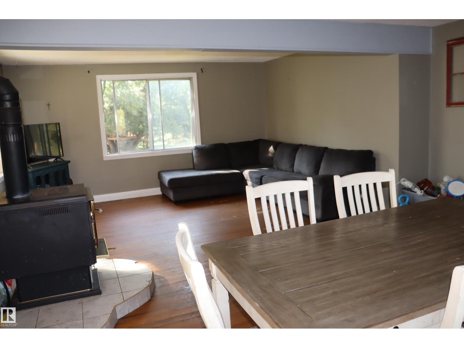 243066 Twp. Rd. 464, Rural Wetaskiwin County, Alberta  T9A 2G3 - Photo 10 - E4457614