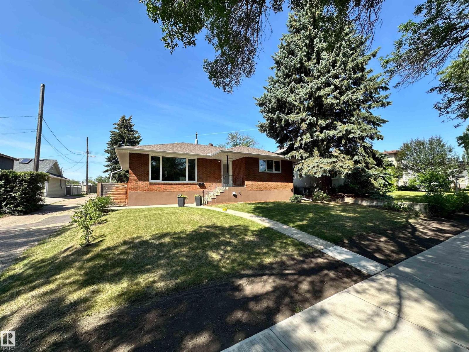 11116 69 St Nw, Edmonton, Alberta  T5B 1R4 - Photo 2 - E4457622