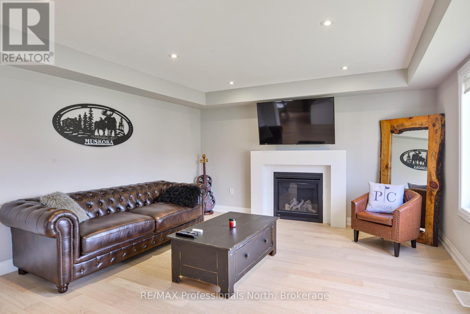 21 Chambery Street, Bracebridge, Ontario  P1L 0N4 - Photo 8 - X12401308
