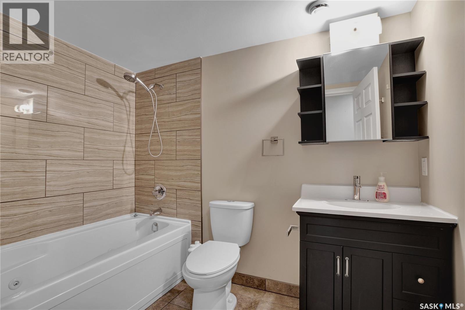 3102 Caen Street, Saskatoon, Saskatchewan  S7M 3N5 - Photo 9 - SK018226