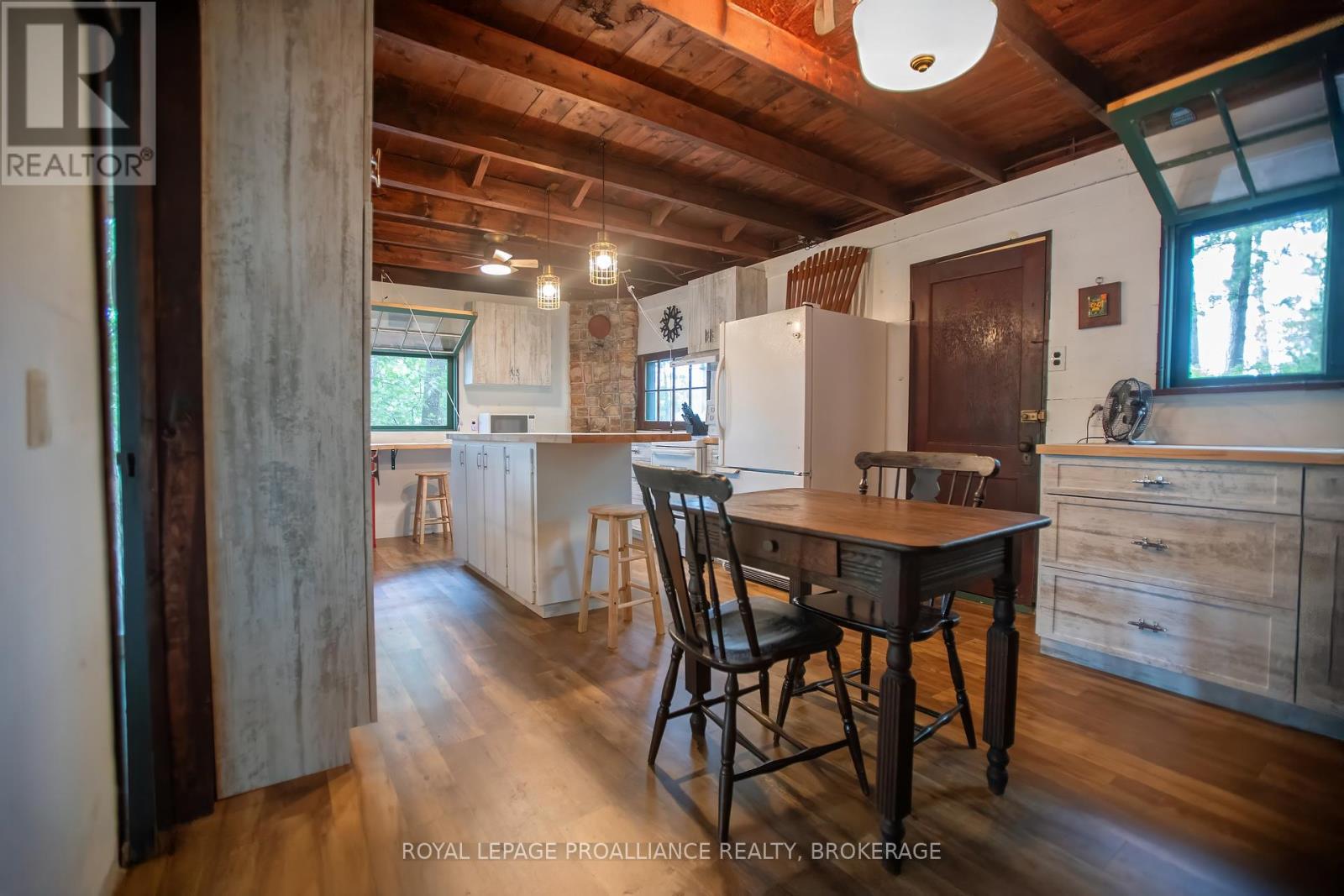 20800 Horseshoe Island, Frontenac, Ontario  K0H 1H0 - Photo 10 - X12272508