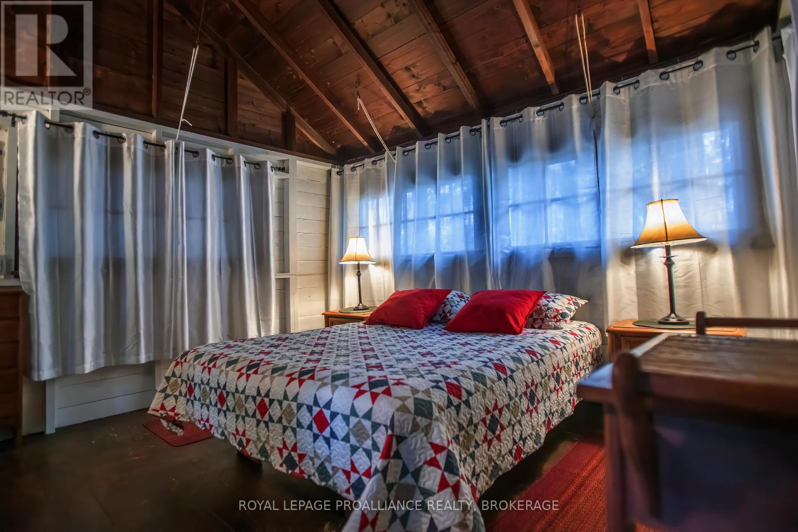20800 Horseshoe Island, Frontenac, Ontario  K0H 1H0 - Photo 20 - X12272508