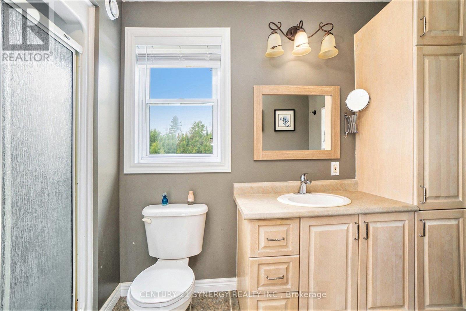 2 Campbell Drive, Elizabethtown-Kitley, Ontario  K0G 1N0 - Photo 20 - X12399518