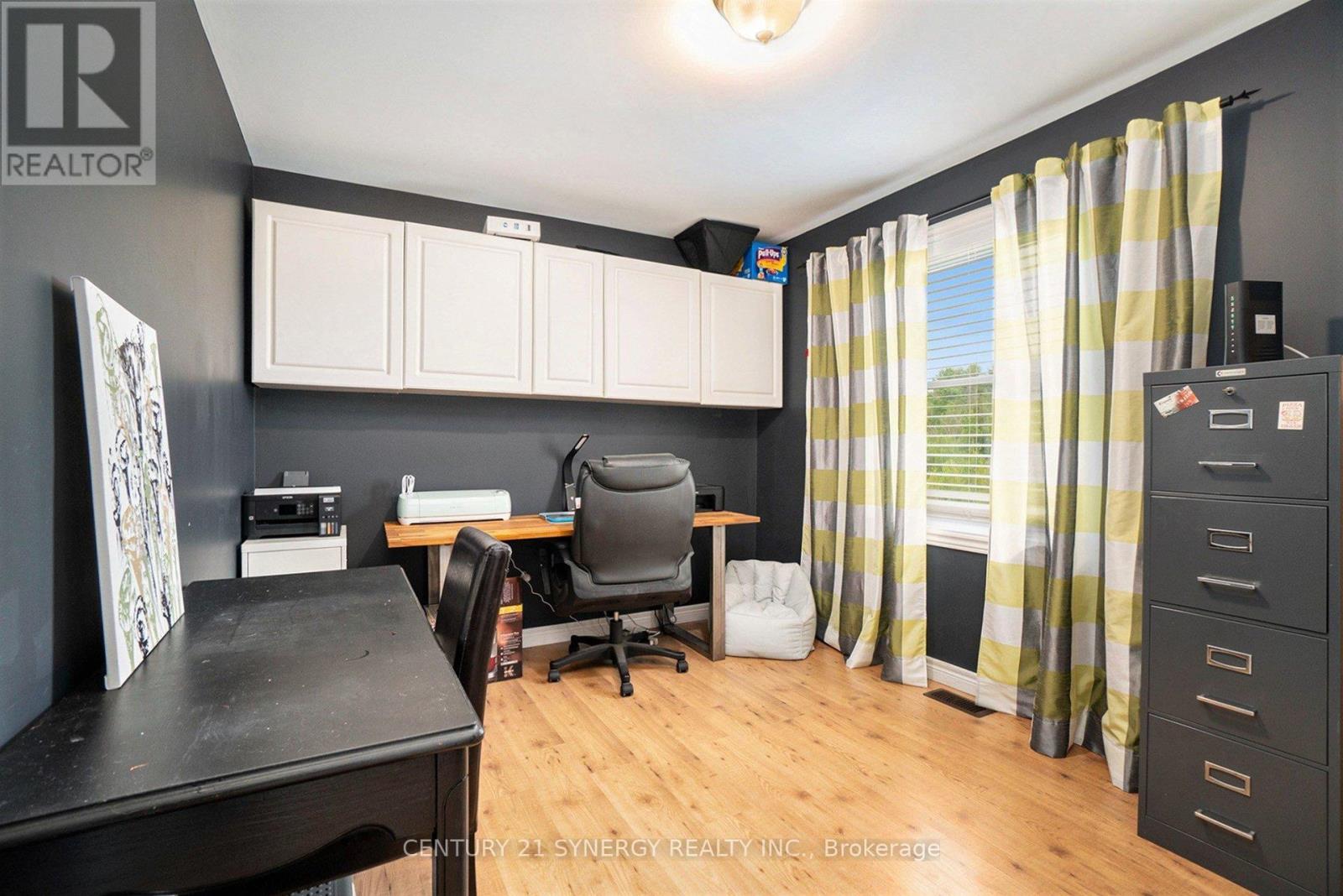 2 Campbell Drive, Elizabethtown-Kitley, Ontario  K0G 1N0 - Photo 24 - X12399518