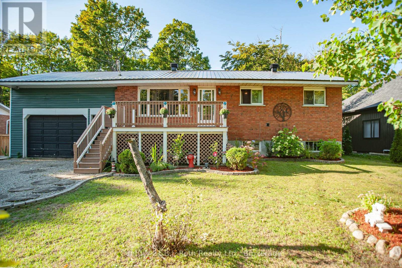 18 MUNDY AVENUE, Tiny, Ontario