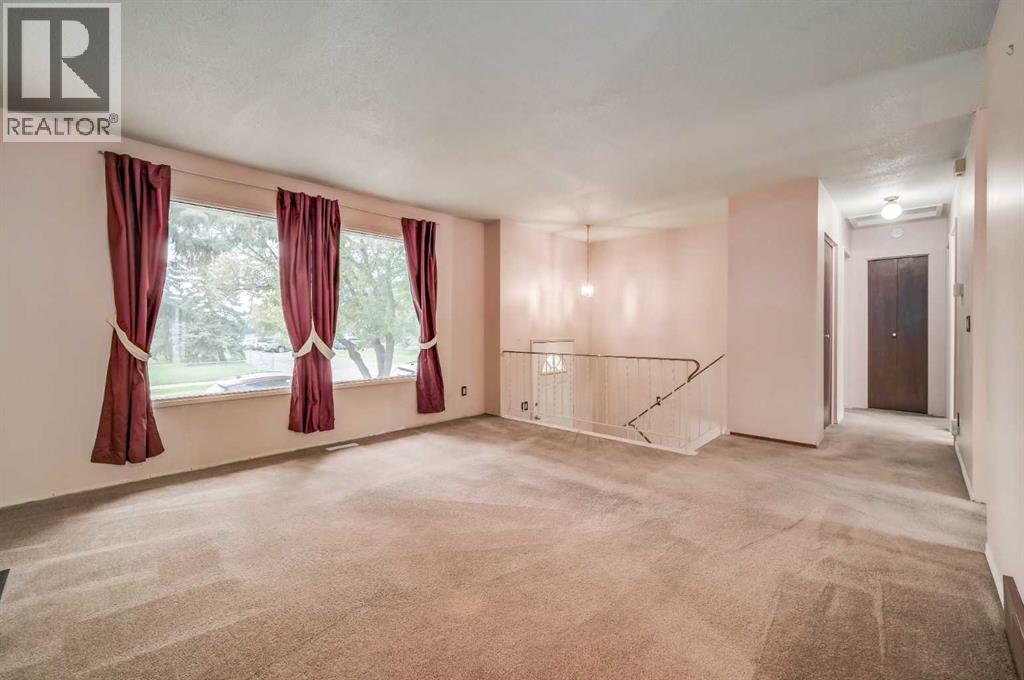 3616 28 Street Se, Calgary, Alberta  T2B 2H9 - Photo 5 - A2256826