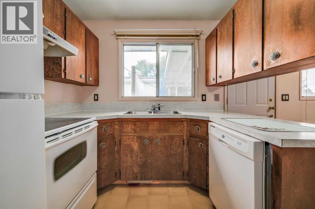 3616 28 Street Se, Calgary, Alberta  T2B 2H9 - Photo 8 - A2256826