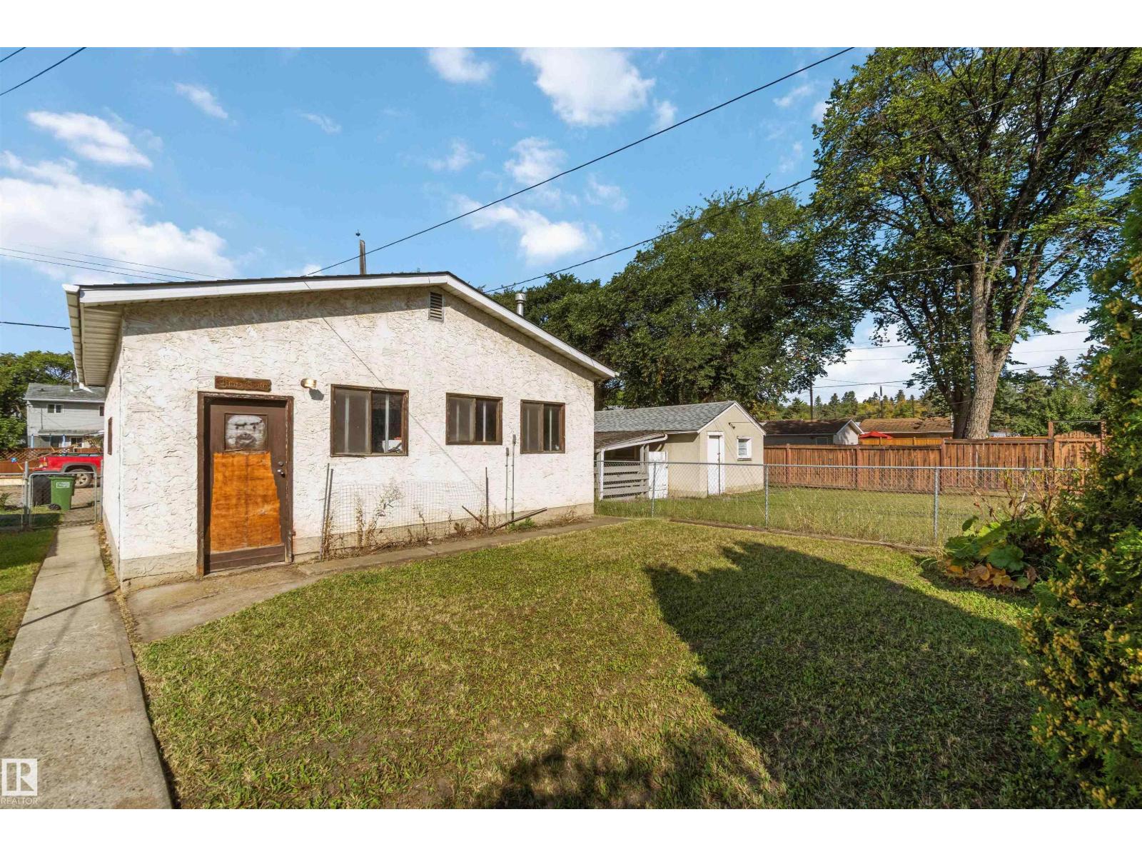 12248 105 St Nw, Edmonton, Alberta  T5G 2N8 - Photo 32 - E4455289