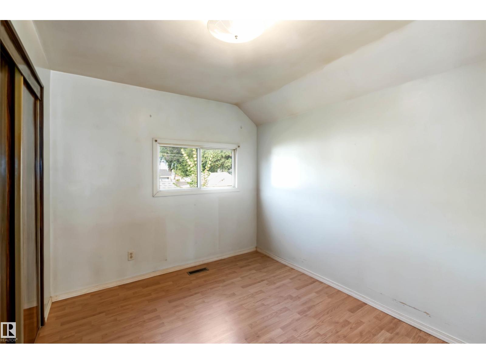 12248 105 St Nw, Edmonton, Alberta  T5G 2N8 - Photo 12 - E4455289