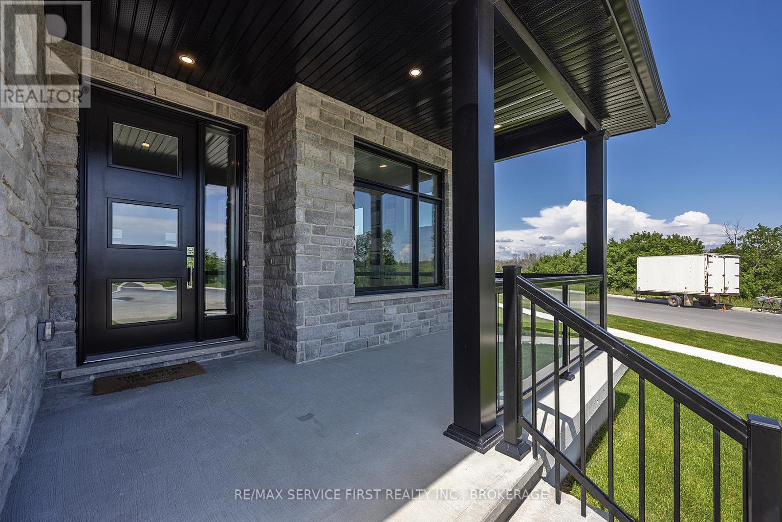 Property at 1700 MONICA DRIVE image 3