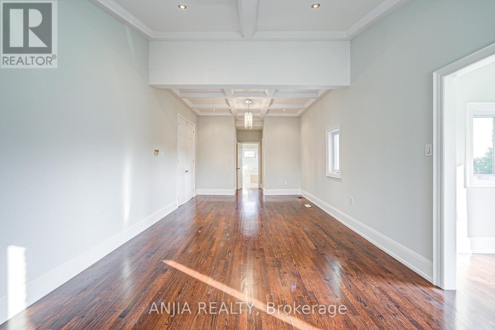 44 Bellini Avenue, Brampton, Ontario  L6P 0E2 - Photo 19 - W12396056