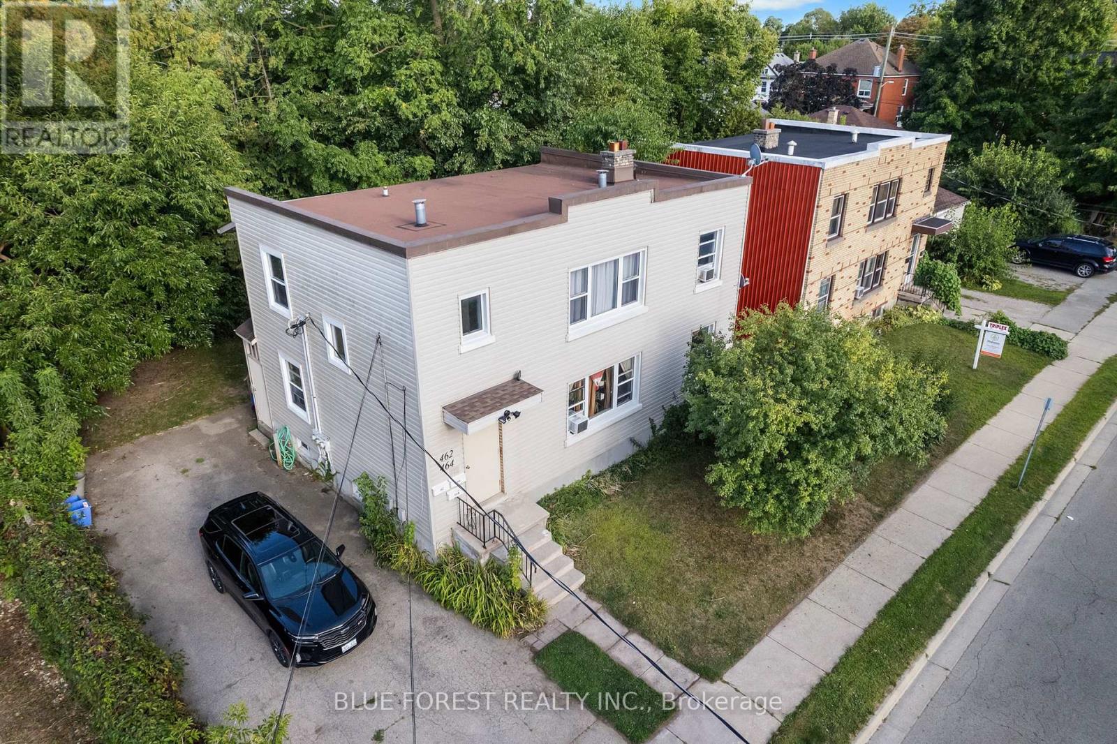464 Ontario Street, London East, Ontario  N5W 3X2 - Photo 3 - X12401637