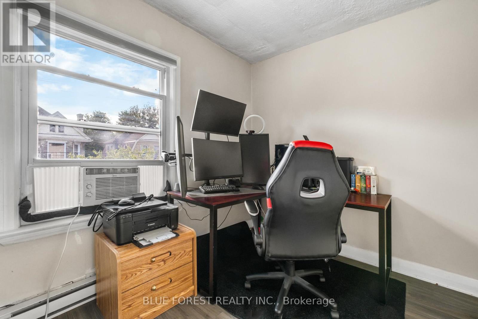 464 Ontario Street, London East, Ontario  N5W 3X2 - Photo 8 - X12401637