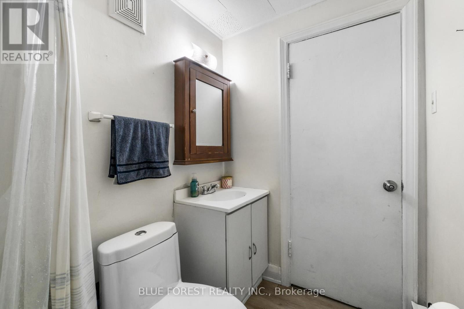 464 Ontario Street, London East, Ontario  N5W 3X2 - Photo 9 - X12401637
