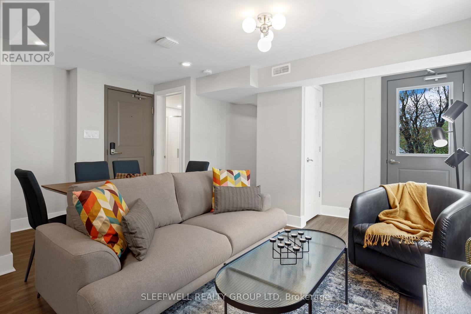388-390 Chapel Street, Ottawa, Ontario  K1N 7Z6 - Photo 34 - X12401623