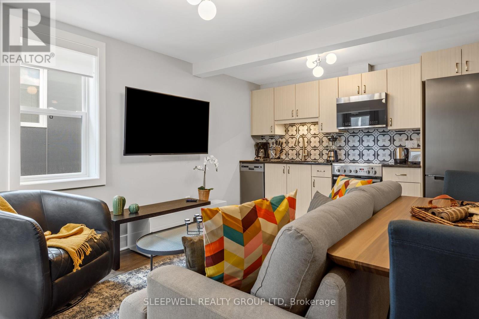 388-390 Chapel Street, Ottawa, Ontario  K1N 7Z6 - Photo 37 - X12401623