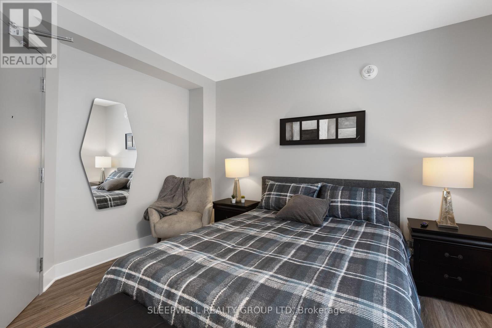 68 Sweetland Avenue, Ottawa, Ontario  K1N 7T8 - Photo 25 - X12401650