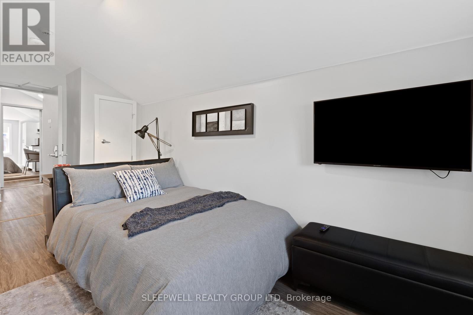 68 Sweetland Avenue, Ottawa, Ontario  K1N 7T8 - Photo 33 - X12401650