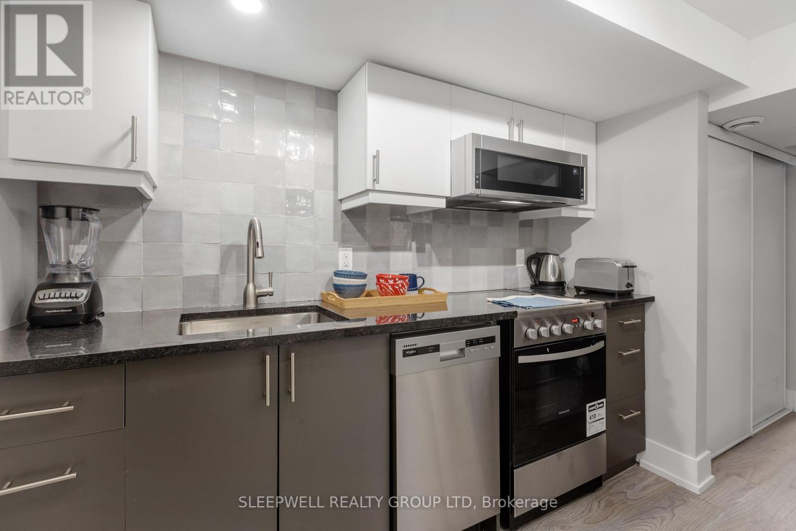 46 Nelson Street, Ottawa, Ontario  K1N 7R2 - Photo 38 - X12401654