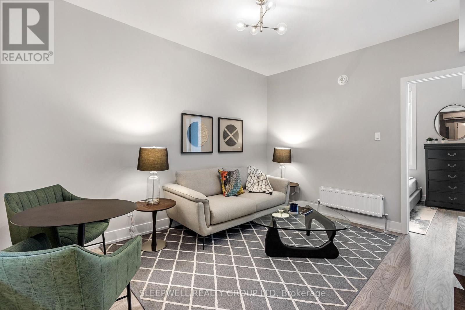 46 Nelson Street, Ottawa, Ontario  K1N 7R2 - Photo 6 - X12401654