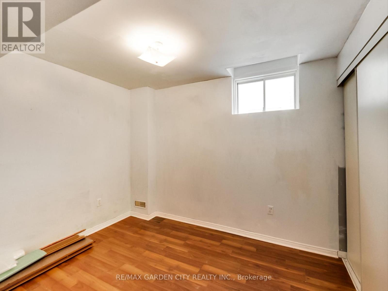 15 Carabram Court, Brampton (Brampton West), Ontario  L6M 4M2 - Photo 29 - W12401607