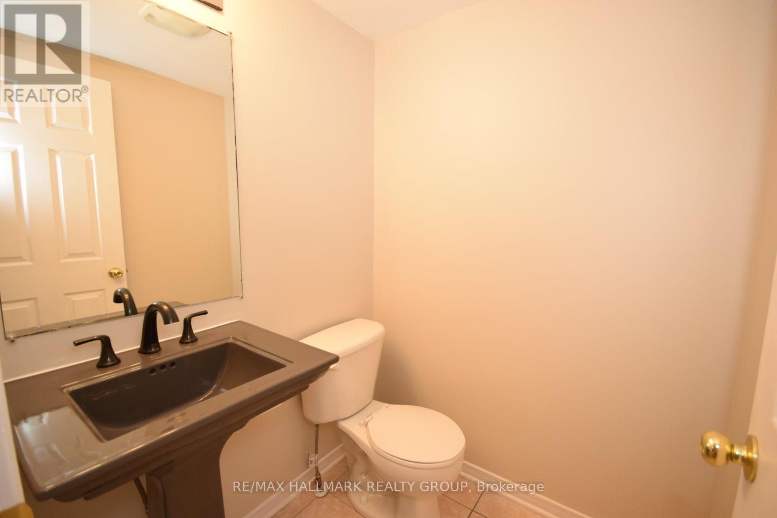 119 Topham Terrace, Ottawa, Ontario  K4A 5B8 - Photo 8 - X12400338