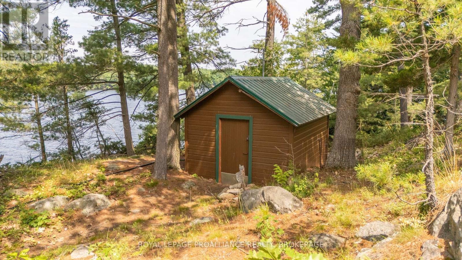 20800 Horseshoe Island, Frontenac, Ontario  K0H 1H0 - Photo 38 - X12272508