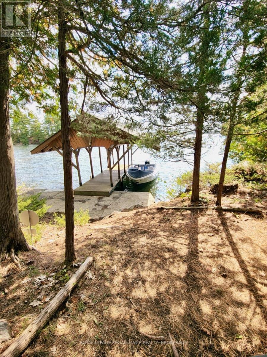 20800 Horseshoe Island, Frontenac, Ontario  K0H 1H0 - Photo 40 - X12272508