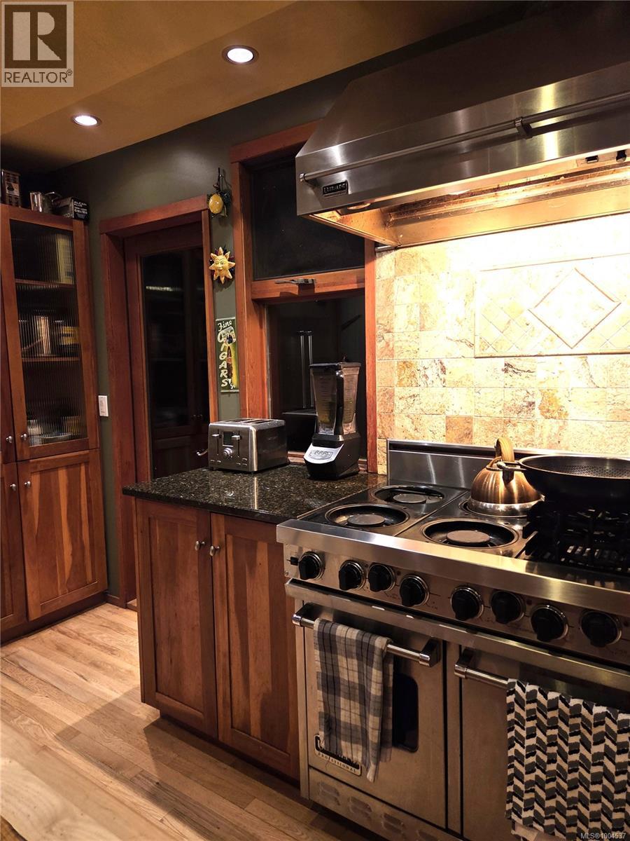 3744 Gibbins Rd, Duncan, British Columbia  V9L 6E8 - Photo 16 - 1004537