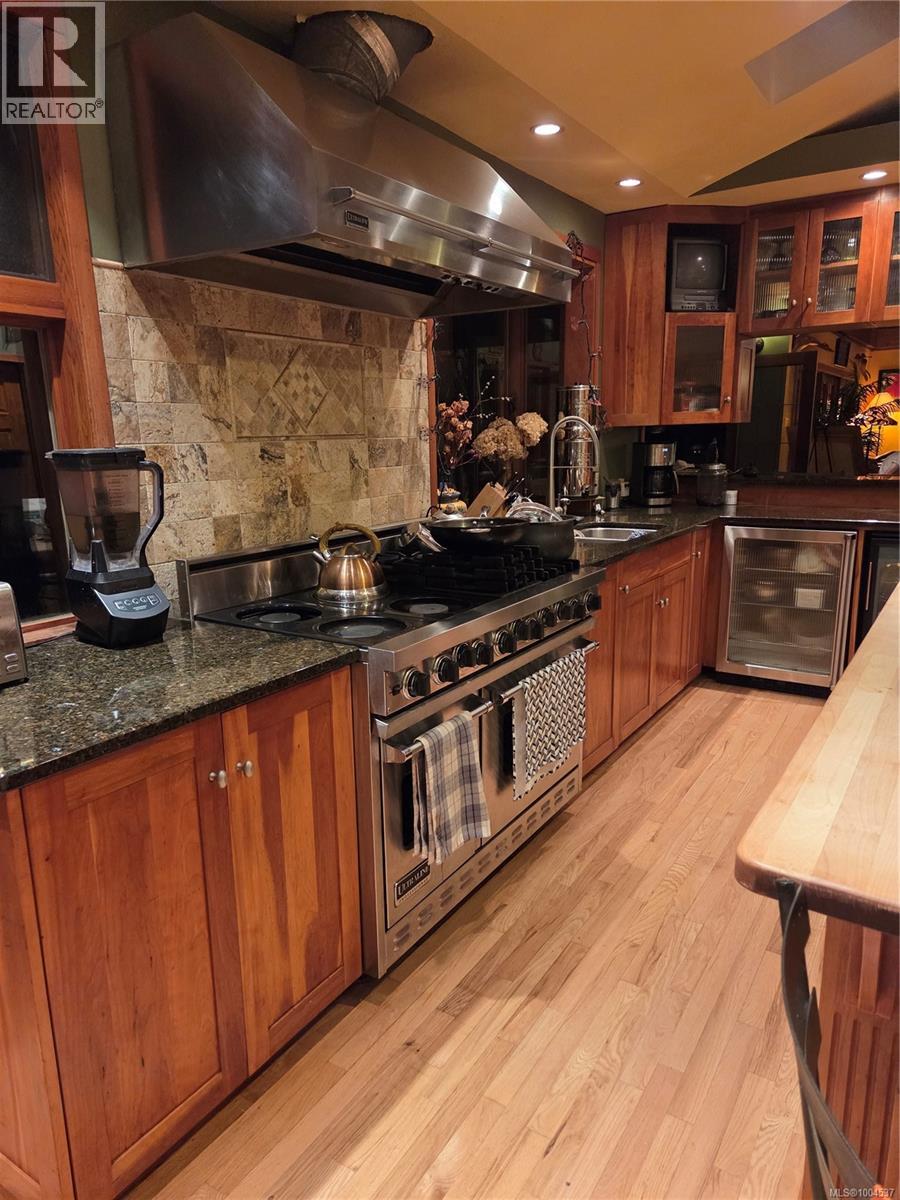 3744 Gibbins Rd, Duncan, British Columbia  V9L 6E8 - Photo 13 - 1004537