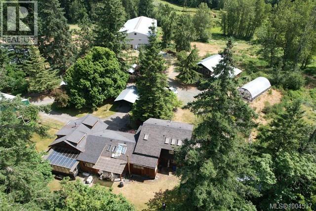3744 Gibbins Rd, Duncan, British Columbia