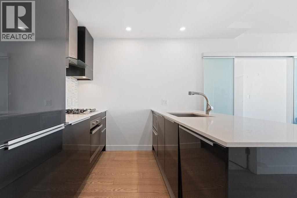2904 1283 Howe Street, Vancouver, British Columbia  V6Z 0E3 - Photo 2 - R3042579