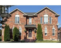 127 WORTHINGTON AVENUE, Brampton, Ontario